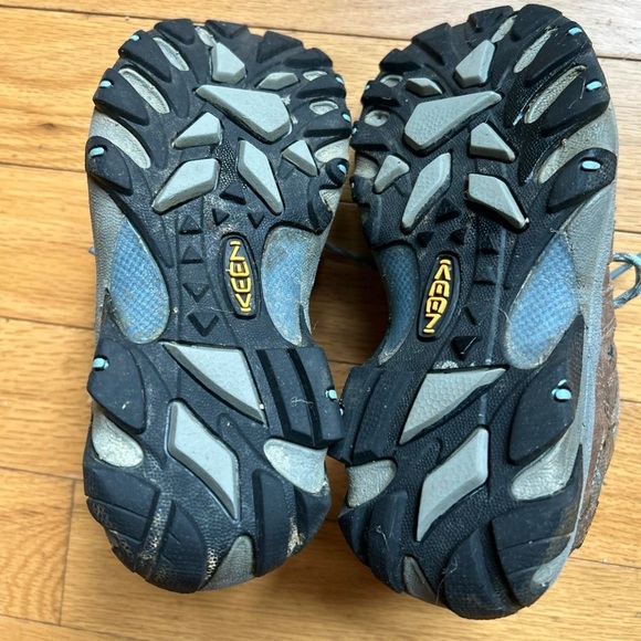 Women’s Keen Voyageur Hiking Outdoor Leather Shoes brown and blue size 6 - Picture 7 of 9